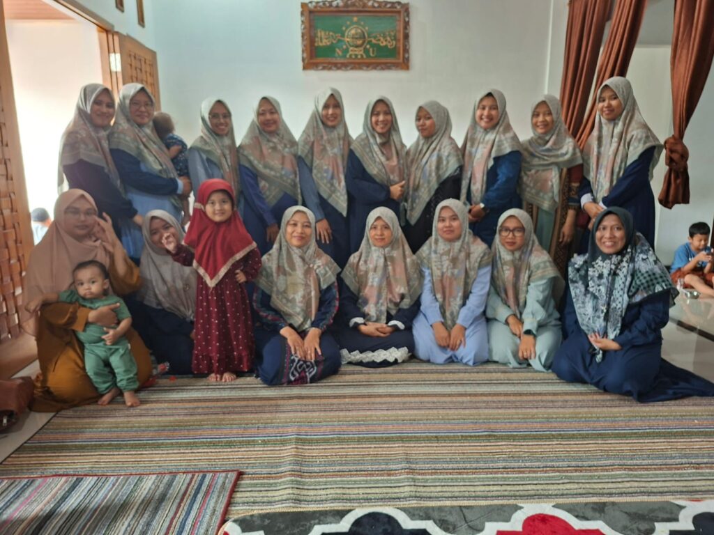 Rutinan Khotmul Qur’an JQH NU Putri Depok, Doakan Negeri dan Pererat Ukhuwah